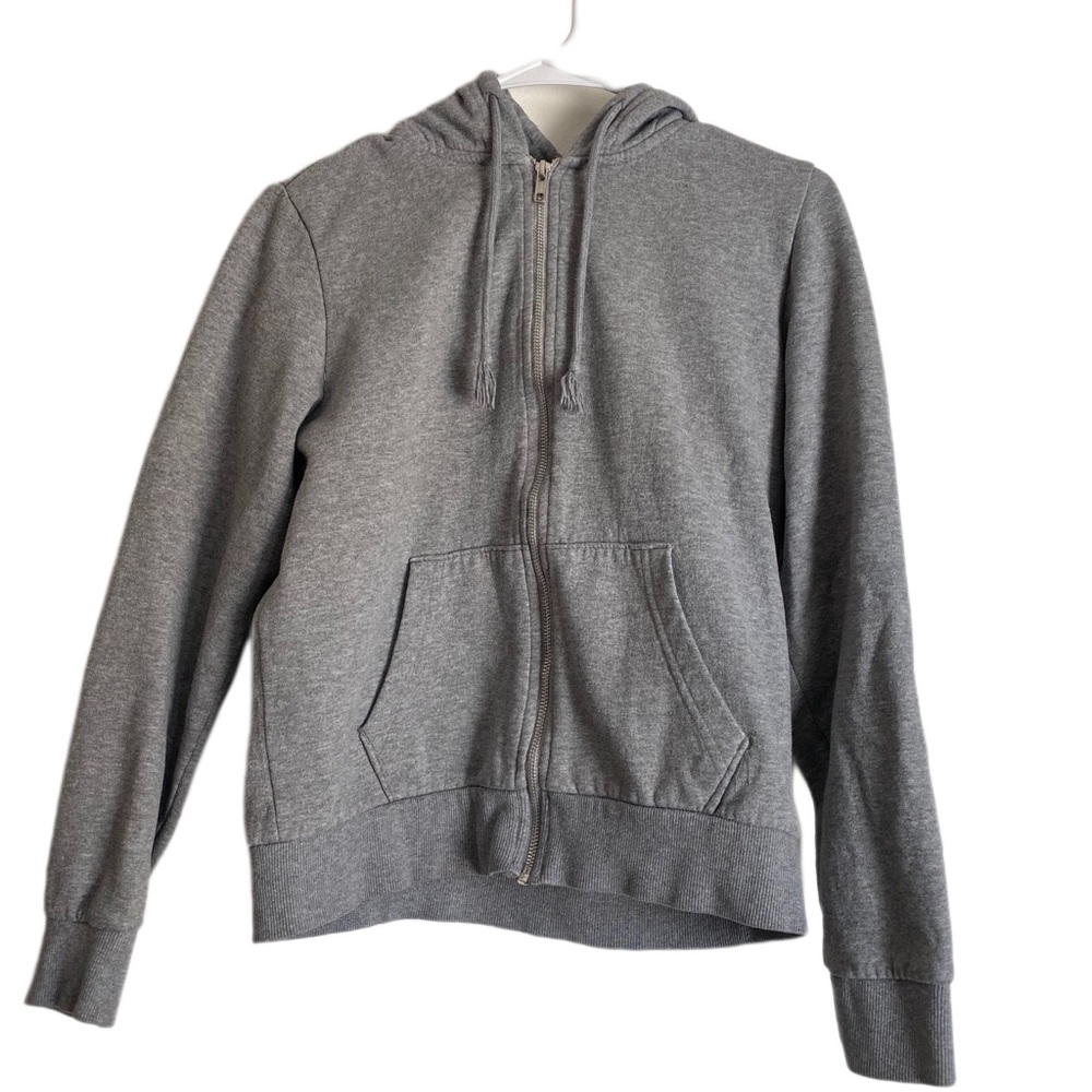 Grey hoodie